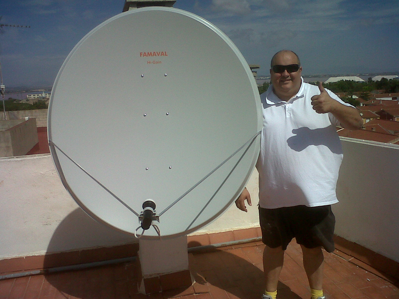 BIG SATELLITE DISH INSTALLERS SPAIN 1.9 2.4 3.1 4M 5M 6M 7M SATELLITE